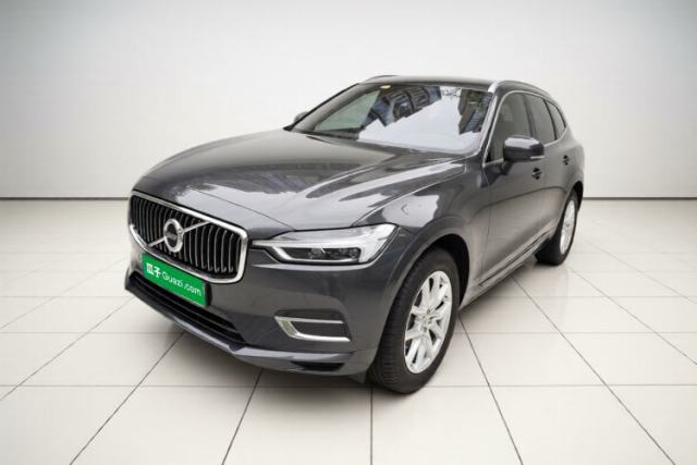 Używany Volvo XC60 2021 T5 4x4 Smart Luxury Edition