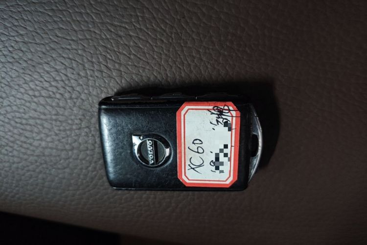 Used Volvo XC60 2021 T5 4x4 Smart Luxury Edition Vehicle Key