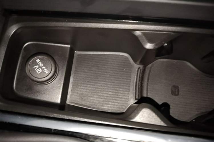 Used Volvo XC60 2021 T5 4x4 Smart Luxury Edition Vehicle Key