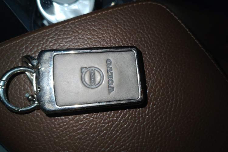 Used Volvo XC60 2021 T5 4x4 Smart Luxury Edition Vehicle Key