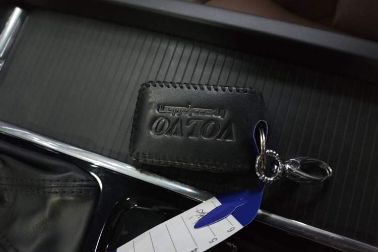 Used Volvo XC60 2021 T5 4x4 Smart Luxury Edition Vehicle Key