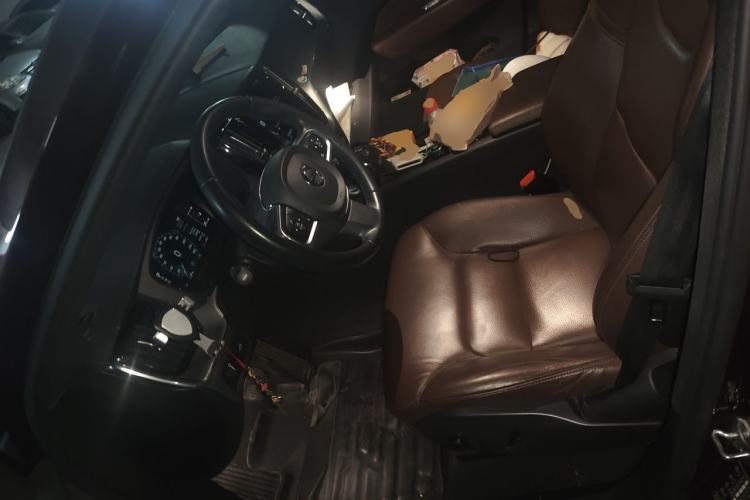 Used Volvo XC60 2021 T5 4x4 Smart Luxury Edition Left Front Seat