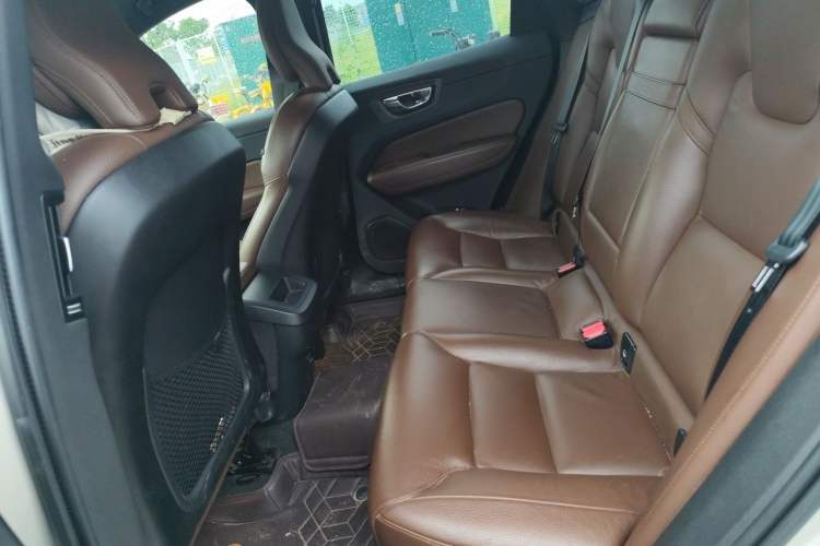 Used Volvo XC60 2021 T5 4x4 Smart Luxury Edition Left Rear Seat