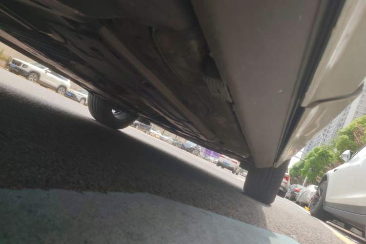 Used Volvo XC60 2021 T5 4x4 Smart Luxury Edition Chassis Rear Right