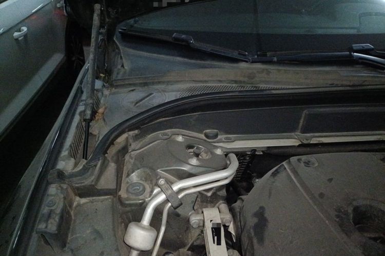Used Volvo XC60 2021 T5 4x4 Smart Luxury Edition Engine Bay Right