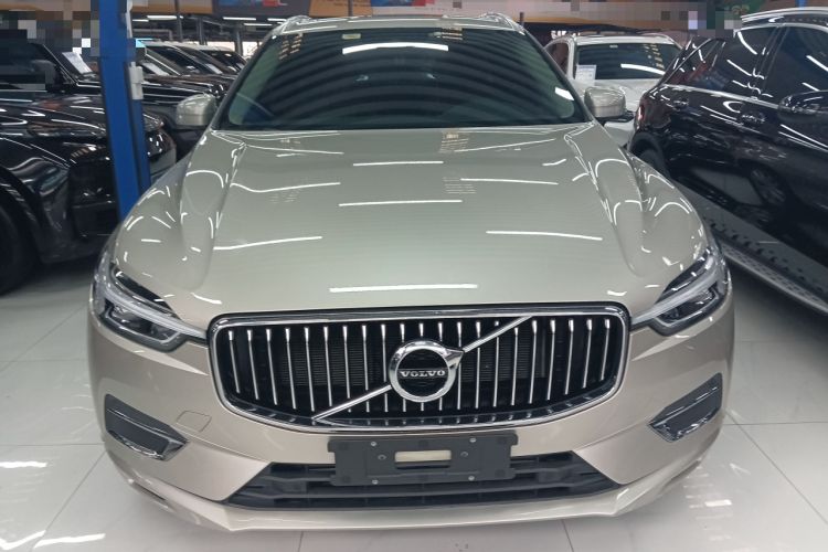 Used Volvo XC60 2021 T5 4x4 Smart Luxury Edition Front
