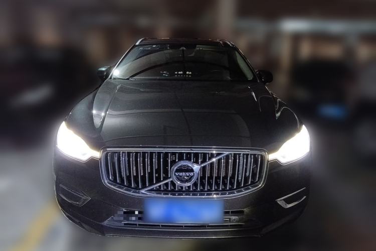 Used Volvo XC60 2021 T5 4x4 Smart Luxury Edition Front