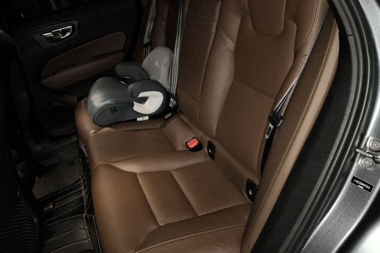 Used Volvo XC60 2021 T5 4x4 Smart Luxury Edition Left Rear Seat