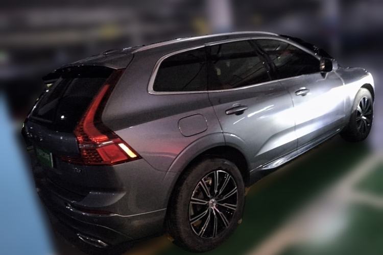 Used Volvo XC60 2021 T5 4x4 Smart Luxury Edition Rear Right 45 Deg