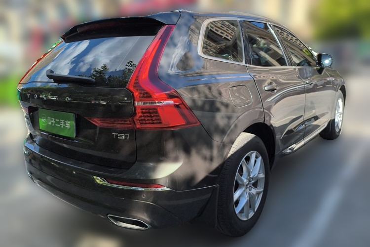 Used Volvo XC60 2021 T5 4x4 Smart Luxury Edition Rear Right 45 Deg