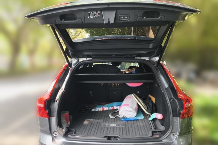 Used Volvo XC60 2021 T5 4x4 Smart & Advanced Sport Edition Trunk