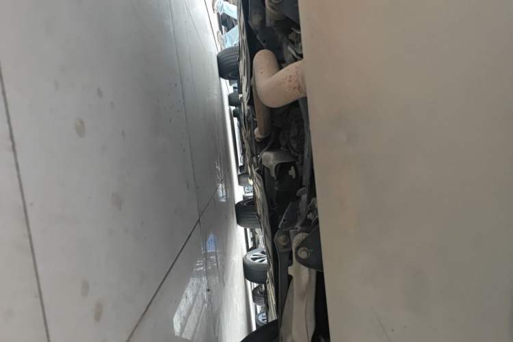 Used Volvo XC60 2021 T5 4x4 Zhiyi Sport Edition Chassis Front Left