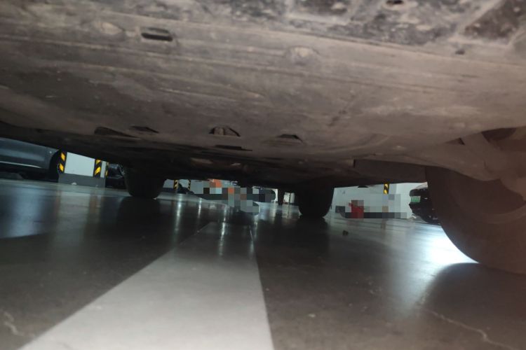 Used Volvo XC60 2021 T5 4x4 Zhiyi Sport Edition Chassis Front