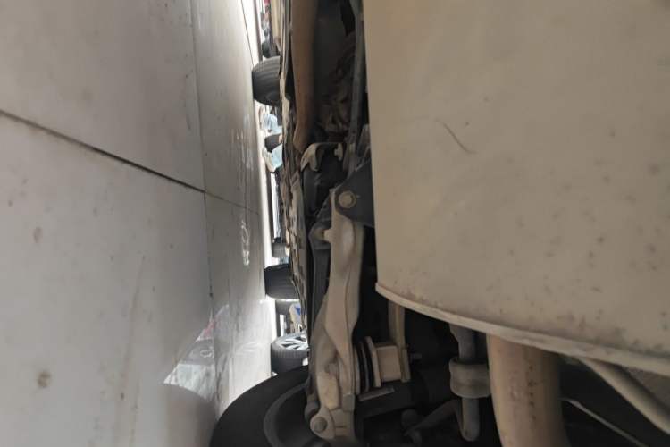 Used Volvo XC60 2021 T5 4x4 Zhiyi Sport Edition Chassis Rear Left