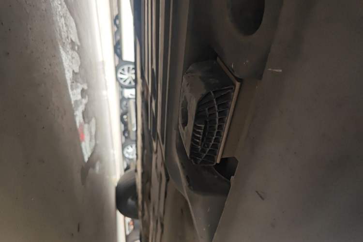 Used Volvo XC60 2021 T5 4x4 Zhiyi Sport Edition Chassis Rear Right