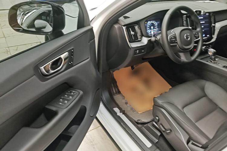 Used Volvo XC60 2021 T5 4x4 Zhiyi Sport Edition Driver Seat