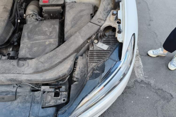 Used Volvo XC60 2021 T5 4x4 Smart Luxury Edition Engine Bay Left