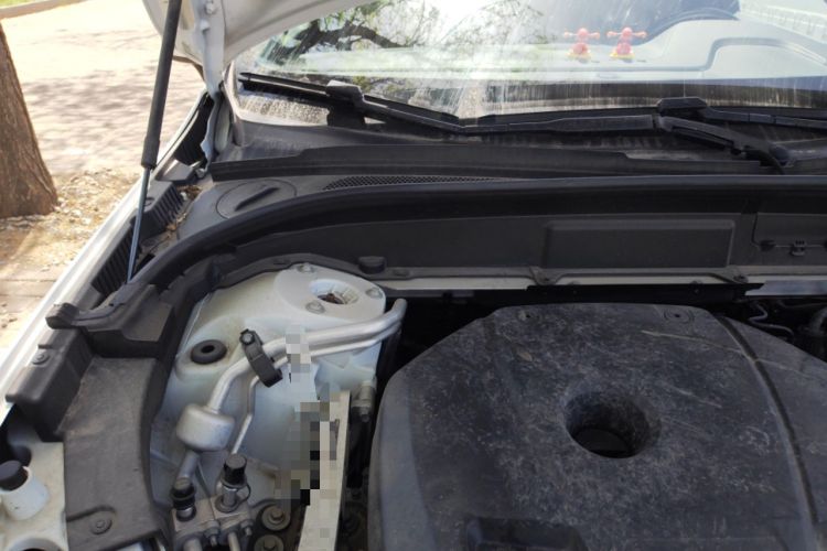Used Volvo XC60 2021 T5 4x4 Smart Luxury Edition Engine Bay Right