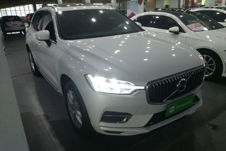 Used Volvo XC60 2021 T5 4x4 Smart Luxury Edition Exterior 1