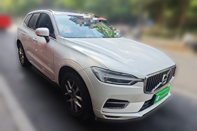 Used Volvo XC60 2021 T5 4x4 Smart Luxury Edition Exterior 2