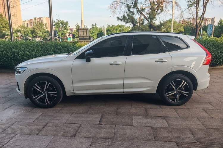 Used Volvo XC60 2021 T5 4x4 Smart & Advanced Sport Edition Exterior 5