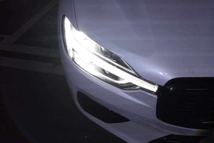 Used Volvo XC60 2021 T5 4x4 Zhiyi Sport Edition Exterior 6