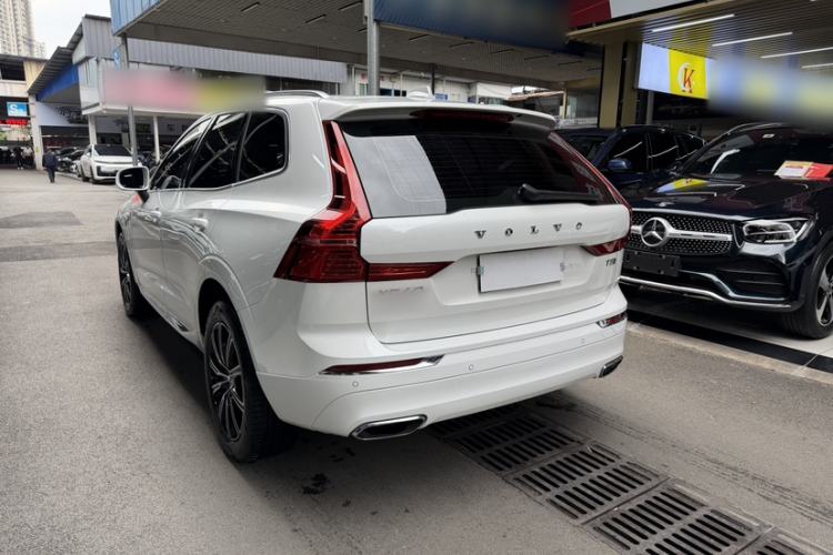 Used Volvo XC60 2021 T5 4x4 Smart Luxury Edition Exterior 6