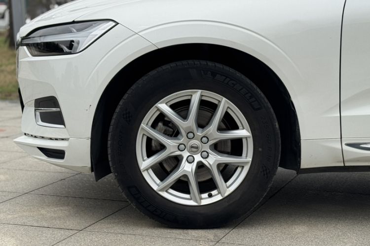 Used Volvo XC60 2021 T5 4x4 Smart Luxury Edition Exterior 7