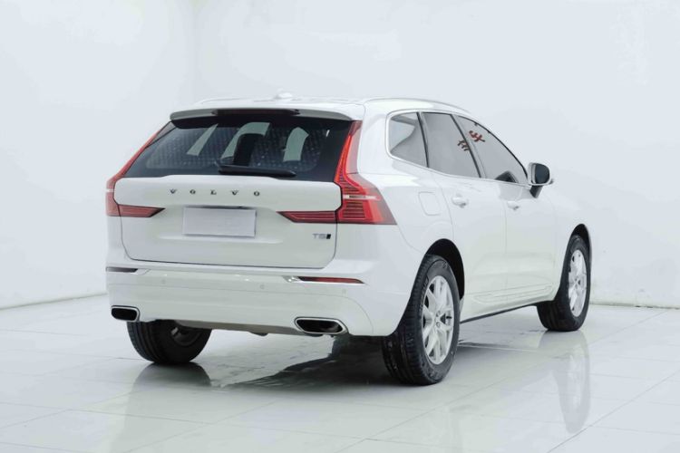 Used Volvo XC60 2021 T5 4x4 Smart Luxury Edition Exterior 7