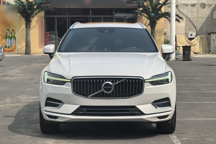 Used Volvo XC60 2021 T5 4x4 Smart Luxury Edition Exterior 8