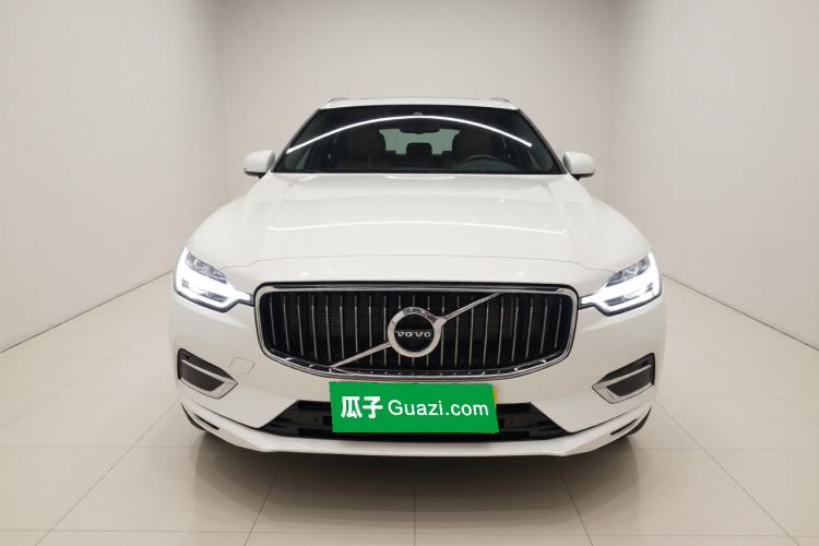Used Volvo XC60 2021 T5 4x4 Smart Luxury Edition Front