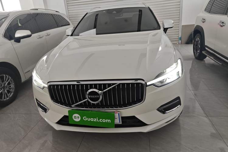 Used Volvo XC60 2021 T5 4x4 Smart Luxury Edition Front