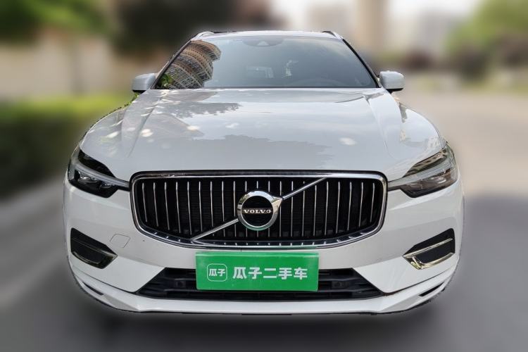 Used Volvo XC60 2021 T5 4x4 Smart Luxury Edition Front