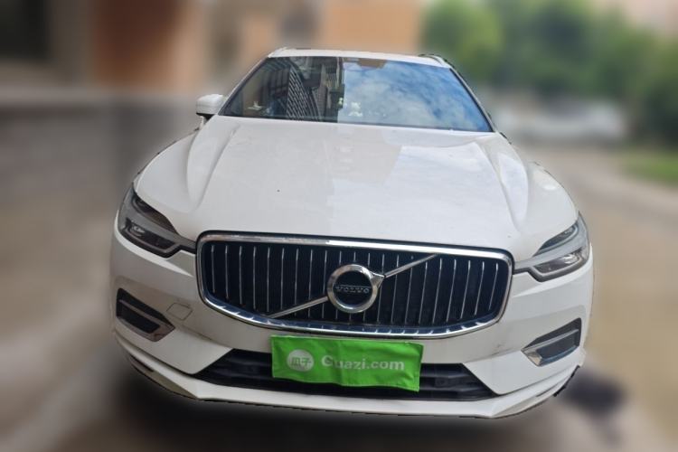 Used Volvo XC60 2021 T5 4x4 Smart Luxury Edition Front