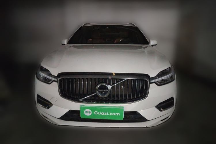 Used Volvo XC60 2021 T5 4x4 Smart Luxury Edition Front