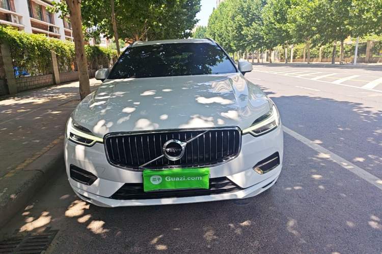 Used Volvo XC60 2021 T5 4x4 Smart Luxury Edition Front