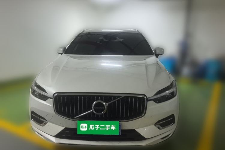 Used Volvo XC60 2021 T5 4x4 Smart Luxury Edition Front