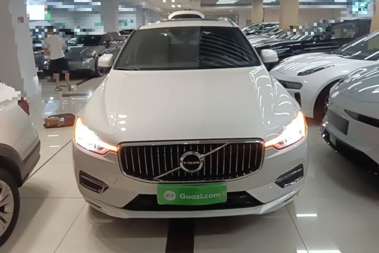 Used Volvo XC60 2021 T5 4x4 Smart Luxury Edition Front