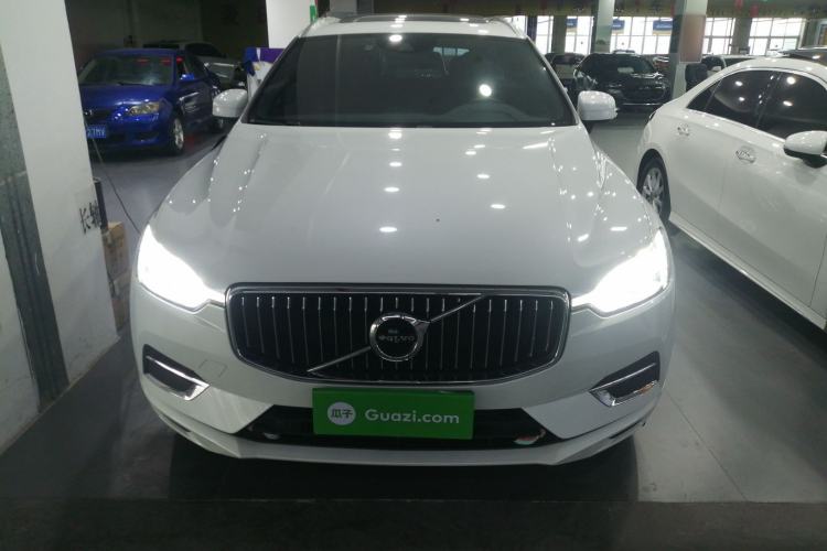 Used Volvo XC60 2021 T5 4x4 Smart Luxury Edition Front