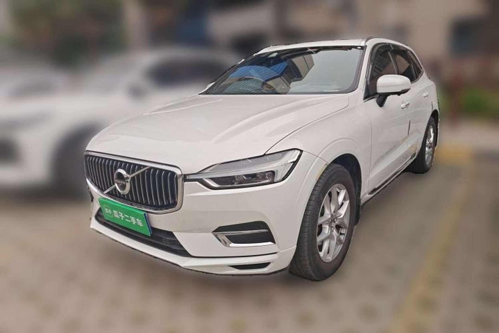 Used Volvo XC60 2021 T5 4x4 Smart Luxury Edition Front Left 45 Deg