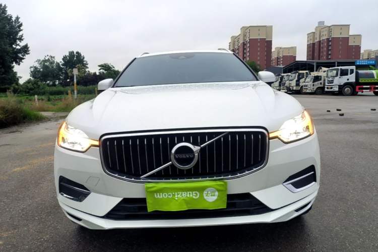 Used Volvo XC60 2021 T5 4x4 Smart Luxury Edition Front