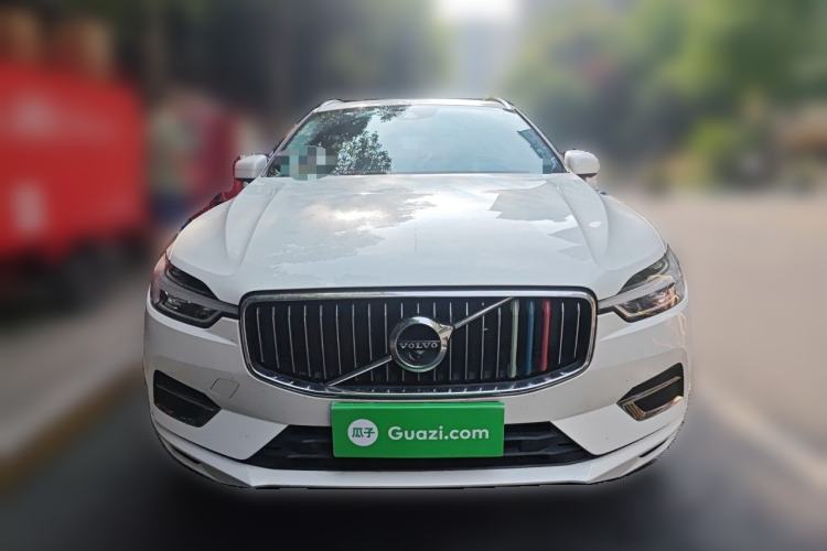 Used Volvo XC60 2021 T5 4x4 Smart Luxury Edition Front