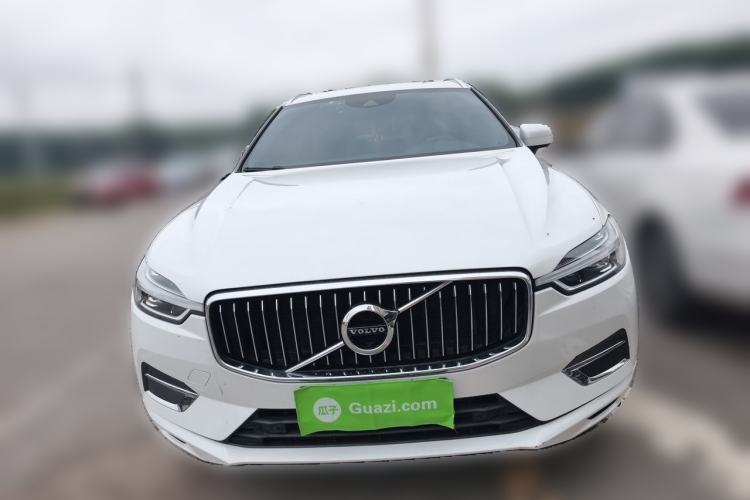 Used Volvo XC60 2021 T5 4x4 Smart Luxury Edition Front