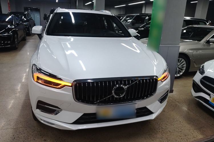 Used Volvo XC60 2021 T5 4x4 Zhiya Luxury Edition Front