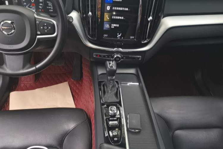 Used Volvo XC60 2021 T5 4x4 Zhiyi Sport Edition Gear Lever