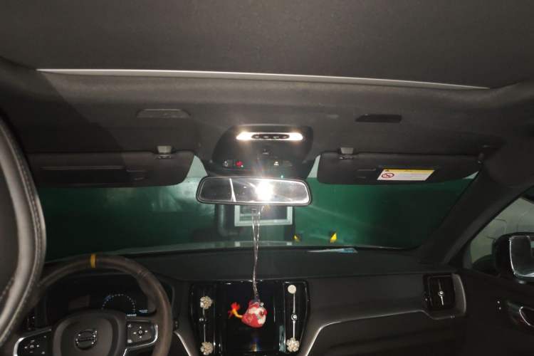 Used Volvo XC60 2021 T5 4x4 Zhiyi Sport Edition Headliner