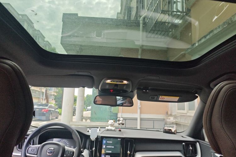 Used Volvo XC60 2021 T5 4x4 Smart Luxury Edition Headliner