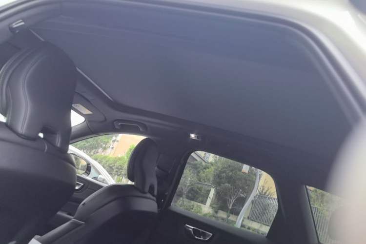 Used Volvo XC60 2021 T5 4x4 Smart & Advanced Sport Edition Headliner