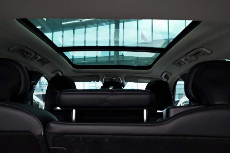 Used Volvo XC60 2021 T5 4x4 Smart Luxury Edition Headliner