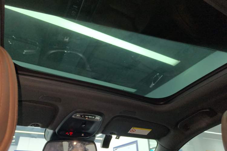 Used Volvo XC60 2021 T5 4x4 Smart Luxury Edition Headliner